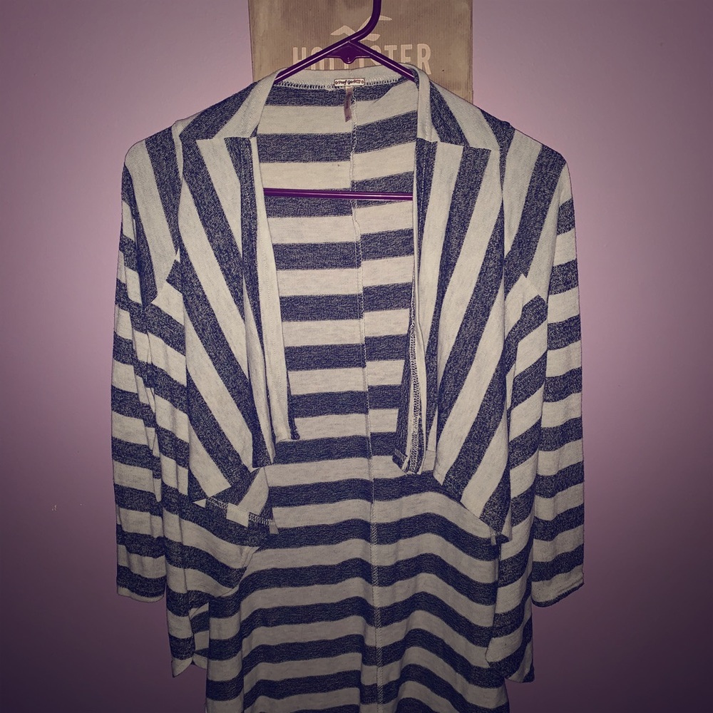Cardigan - Picture 1 of 1